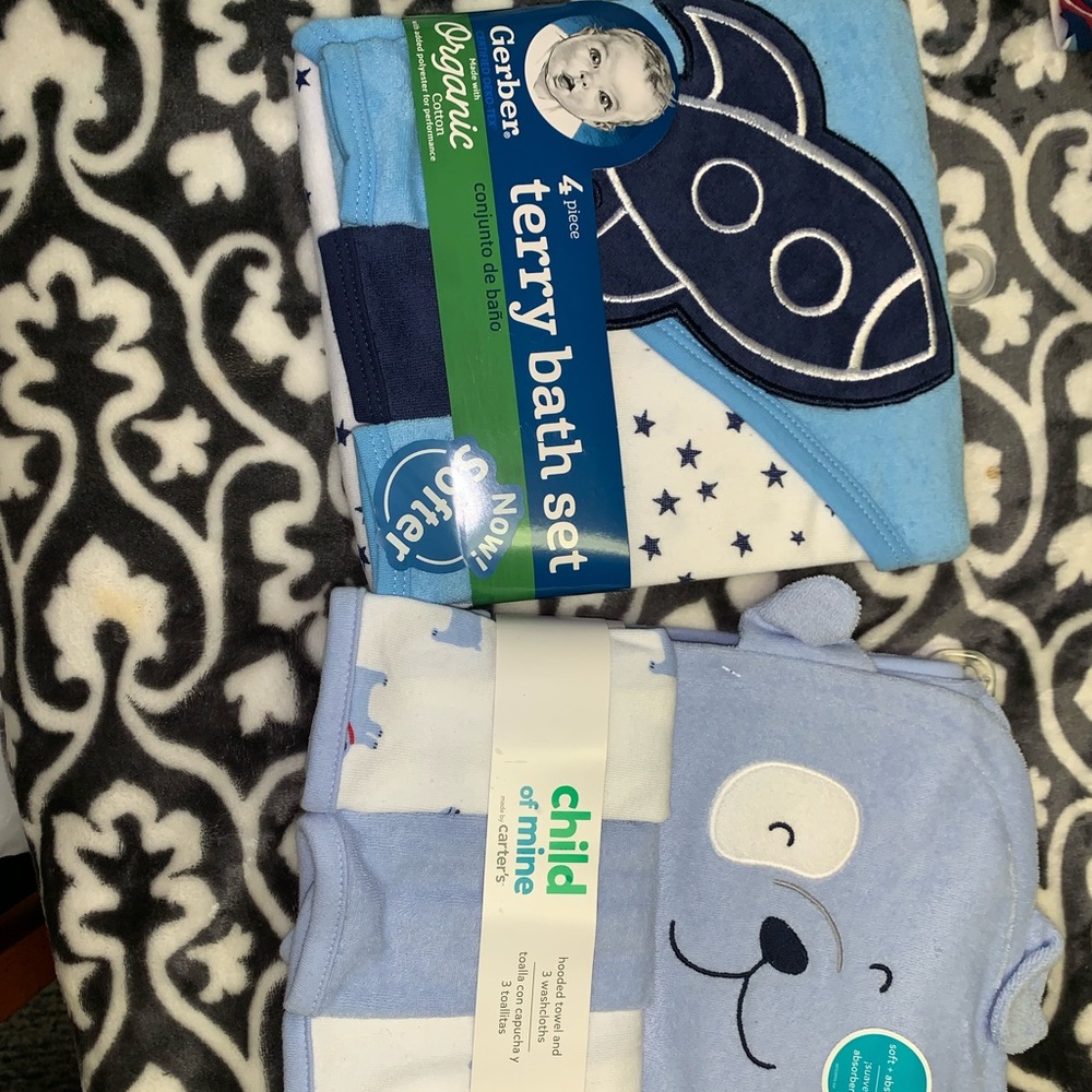 Baby bath time clothes and towels